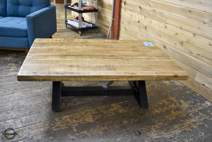 Wesling Coffee Table By Ashley AH T873 1