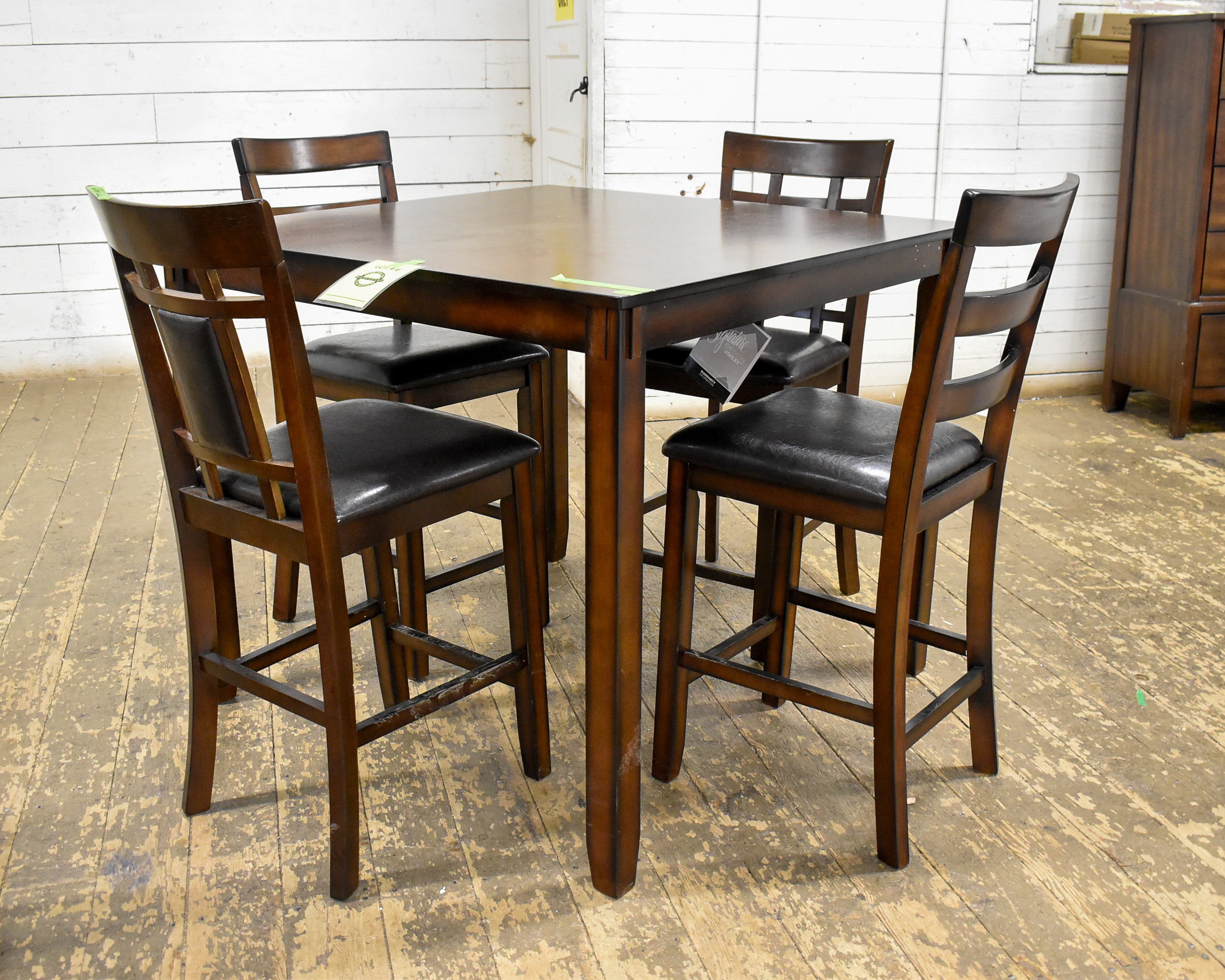 Coviar dining room discount counter table set